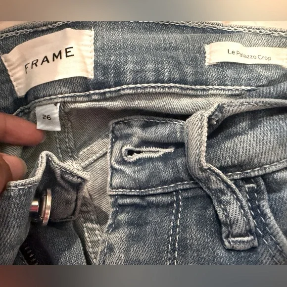 Frame Le Palazzo jeans. Size 25. Great condition and very flattering! - Picture 8 of 9